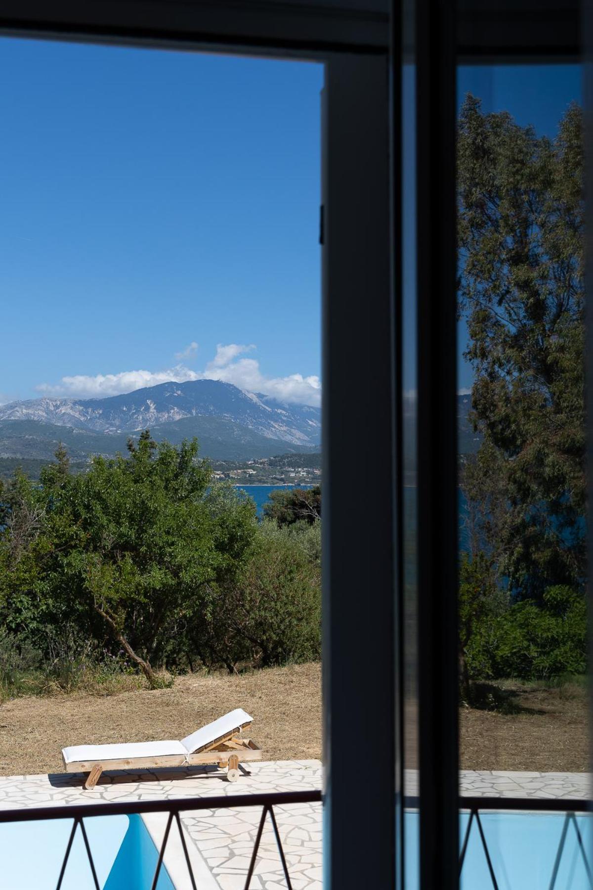 Villa Ostria Lixouri Bagian luar foto